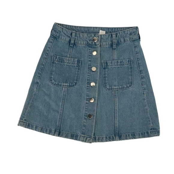 H&M Divided Button Up Mini Jean Skirt Size 4 Women’s - Picture 1 of 5
